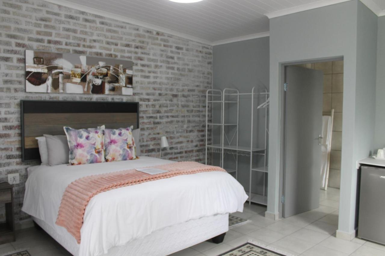 Berry Lane Guesthouse Kroonstad Exterior foto