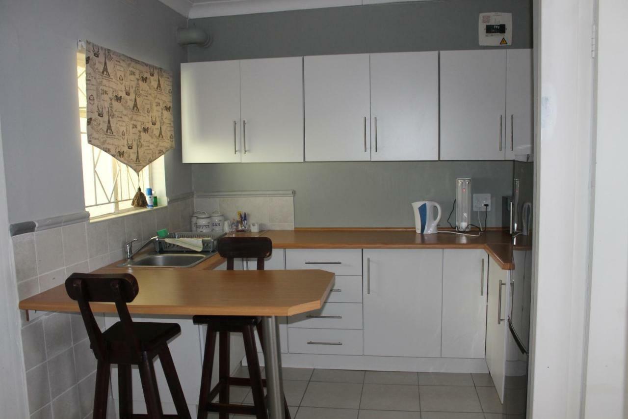 Berry Lane Guesthouse Kroonstad Exterior foto